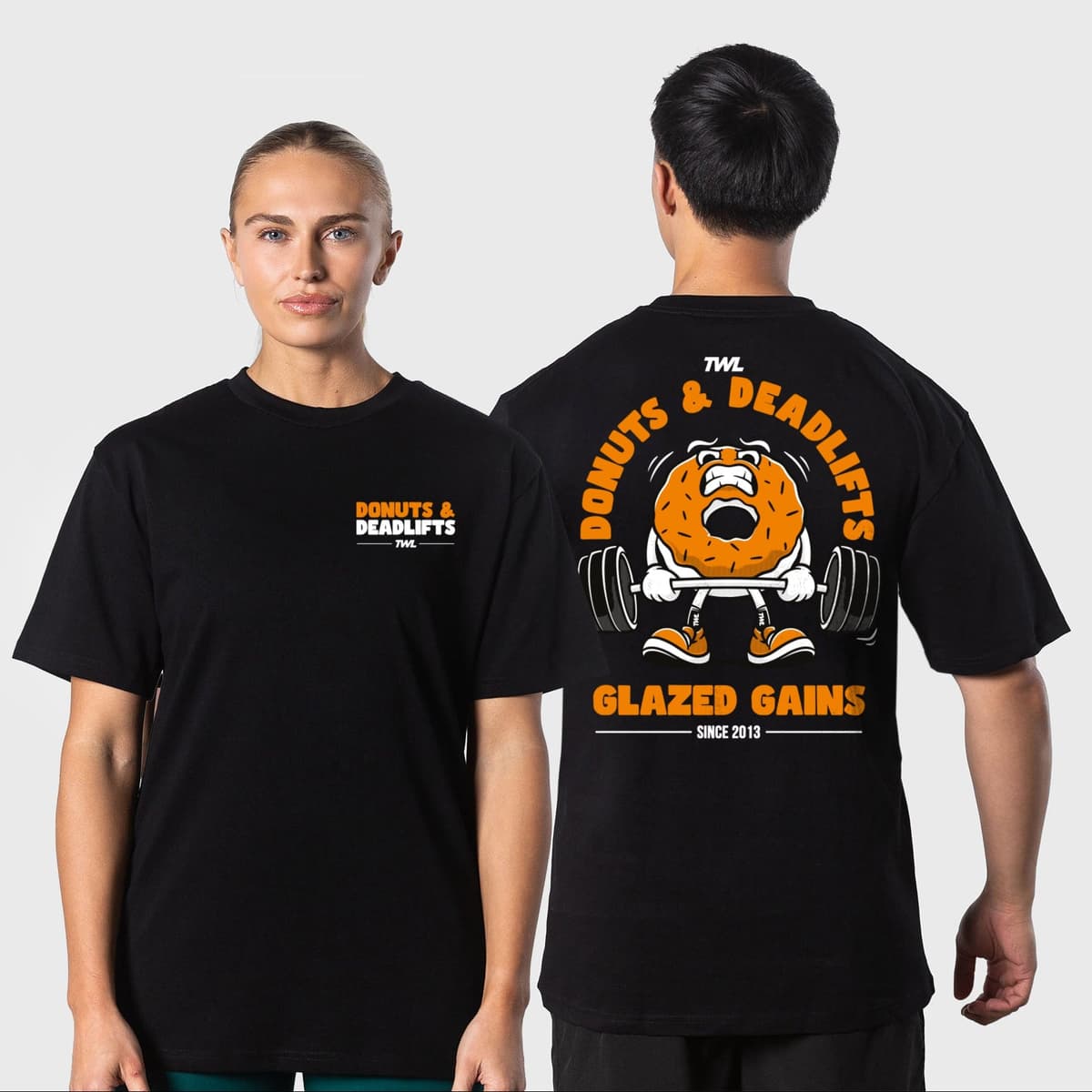 TWL - LIFESTYLE OVERSIZED T-SHIRT - DONUTS & DEADLIFTS - BLACK/ORANGE